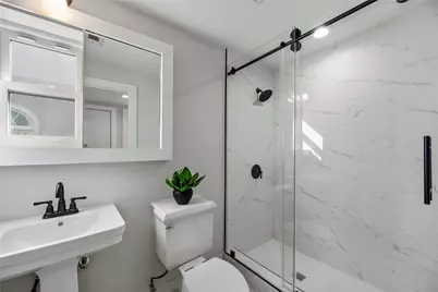 2737 Werlein Avenue, Houston, TX 77005 - Photo 11