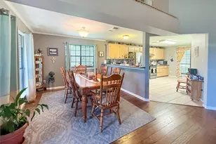 8 Rayburn Ridge, Angleton, TX 77515 - Photo 11