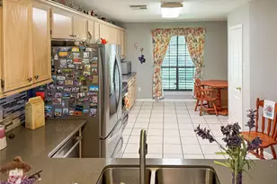 8 Rayburn Ridge, Angleton, TX 77515 - Photo 9