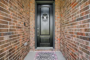 13823 Sturcombe Glen Trll, Rosharon, TX 77583 - Photo 3