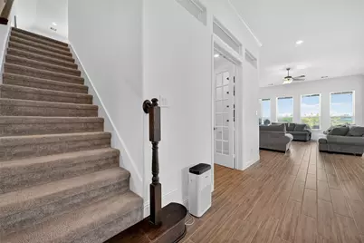 13823 Sturcombe Glen Trll, Rosharon, TX 77583 - Photo 5