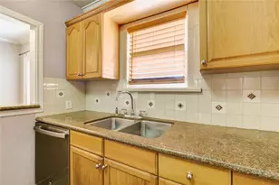 2620 Peckham St, Houston, TX 77098 - Photo 13