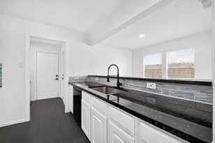 1214 Cleveland St, Houston, TX 77019 - Photo 13