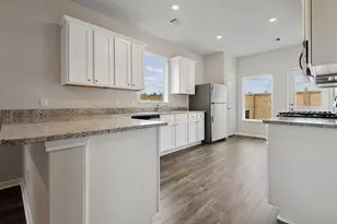 15862 Berry Hl Dr, Conroe, TX 77303 - Photo 5
