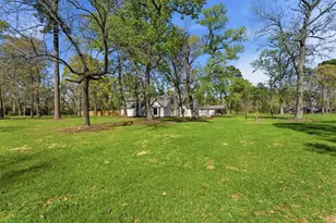 8526 Oakwood Dr, Magnolia, TX 77354 - Photo 5