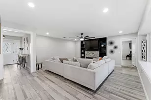 8526 Oakwood Dr, Magnolia, TX 77354 - Photo 13