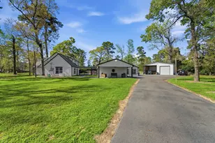 8526 Oakwood Dr, Magnolia, TX 77354 - Photo 1