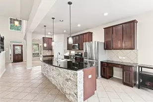 13107 Silhouette Bay Ct, Pearland, TX 77584 - Photo 9