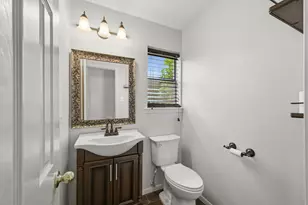4111 Rocky Bend Dr, Sugar Land, TX 77479 - Photo 13