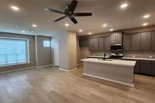 8009 Scanlan Trl, Missouri City, TX 77459 - Photo 1