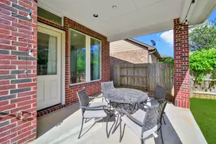 6718 Sotoria Ln, Sugar Land, TX 77479 - Photo 35