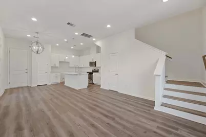 102 E 44th Street #C, Houston, TX 77018 - Photo 17