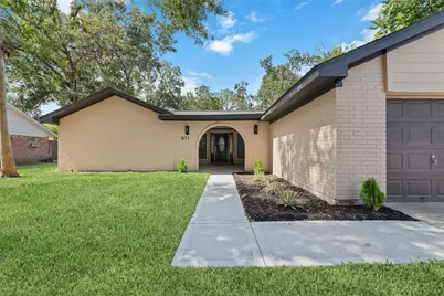 811 Timber Cove Drive, Seabrook, TX 77586 - Photo 3
