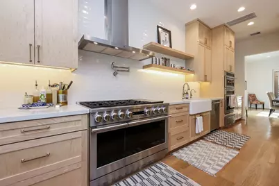 4002 Marquette Street, West University Place, TX 77005 - Photo 9