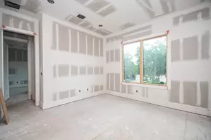 4002 Marquette St, West University Place, TX 77005 - Photo 37