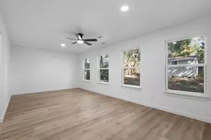 506 Worsham St, Montgomery, TX 77316 - Photo 15