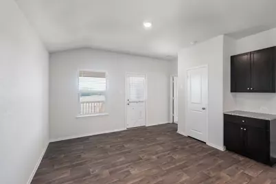 4006 Bronco Station, League City, TX 77573 - Photo 9