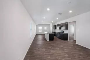 4006 Bronco Station, League City, TX 77573 - Photo 7