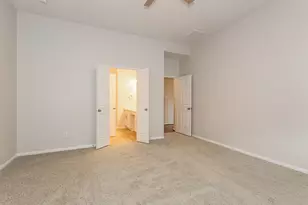 22 Frontera Cir, The Woodlands, TX 77382 - Photo 11