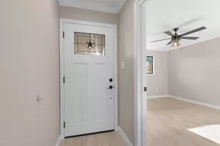 15575 Marina Dr, Conroe, TX 77356 - Photo 3