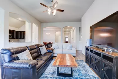 2513 Holly Laurel Manor, Conroe, TX 77304 - Photo 9