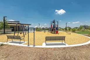 22103 Strathfield Cir, Cypress, TX 77433 - Photo 25