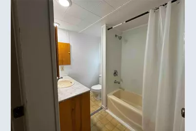 1718 W Dumble Street #14, Alvin, TX 77511 - Photo 11
