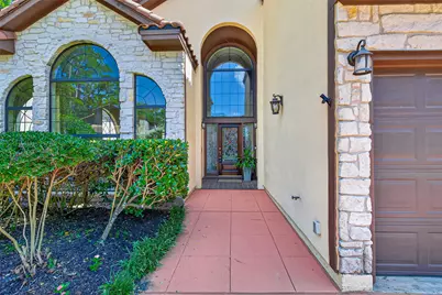 16 Kingwood Villas Court, Kingwood, TX 77339 - Photo 3