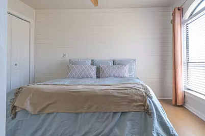 32 Dana Drive, Galveston, TX 77554 - Photo 11