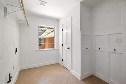 8202 Glencrest Street, Houston, TX 77061 - Photo 11