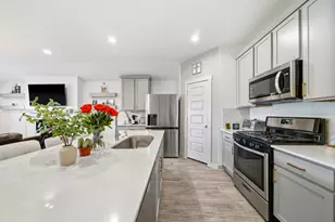 8210 Buck Ln, Rosharon, TX 77583 - Photo 13