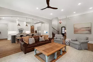 706 Oyster Creek Dr, Sugar Land, TX 77478 - Photo 13