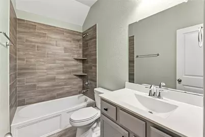 309 Lochvale Peak Court, Montgomery, TX 77316 - Photo 19