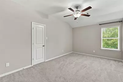 309 Lochvale Peak Court, Montgomery, TX 77316 - Photo 21