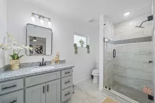 12007 Sharpcrest St, Houston, TX 77072 - Photo 21