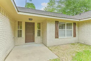 10 Twinstone Ct, Coldspring, TX 77331 - Photo 5