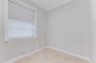 5037 W 43rd St, Houston, TX 77092 - Photo 17