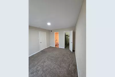 8100 Creekbend Drive #138, Houston, TX 77071 - Photo 9