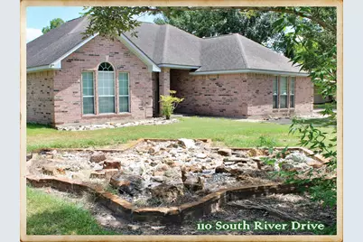 110 S River Drive, Columbus, TX 78934 - Photo 1