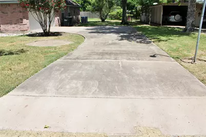 110 S River Drive, Columbus, TX 78934 - Photo 29