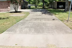 110 S River Dr, Columbus, TX 78934 - Photo 29