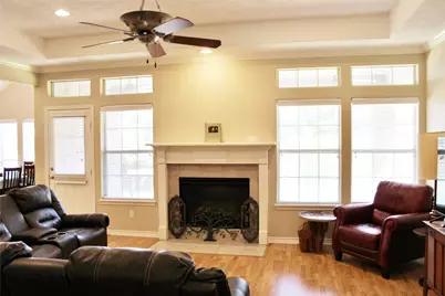 110 S River Drive, Columbus, TX 78934 - Photo 7