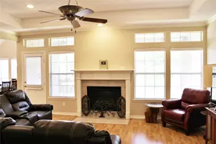 110 S River Dr, Columbus, TX 78934 - Photo 7