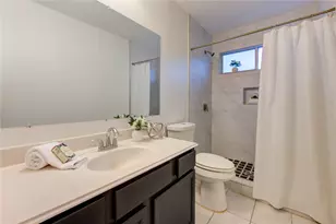 9926 Myrtle Field Ln, Houston, TX 77044 - Photo 35