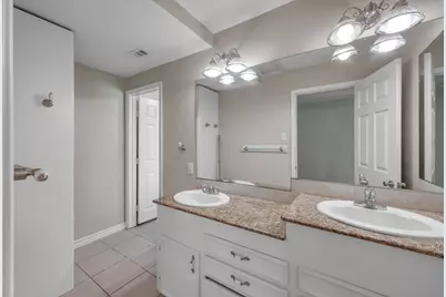 210 Harris Boulevard, Conroe, TX 77301 - Photo 21