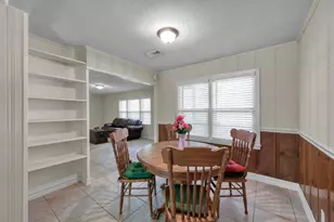 210 Harris Blvd, Conroe, TX 77301 - Photo 7