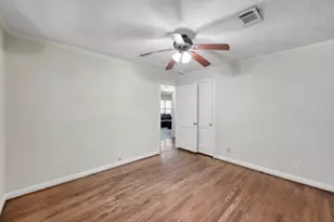 210 Harris Blvd, Conroe, TX 77301 - Photo 17