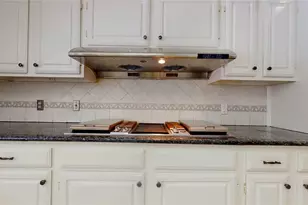 13110 Waldemere Dr, Houston, TX 77077 - Photo 17