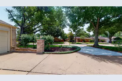 13110 Waldemere Drive, Houston, TX 77077 - Photo 5