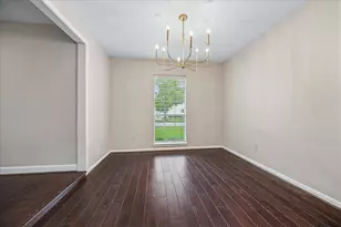 507 Blue Willow Dr, Houston, TX 77042 - Photo 11